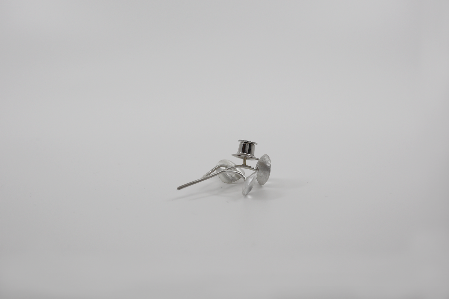 Dapping Circle Brooch #2